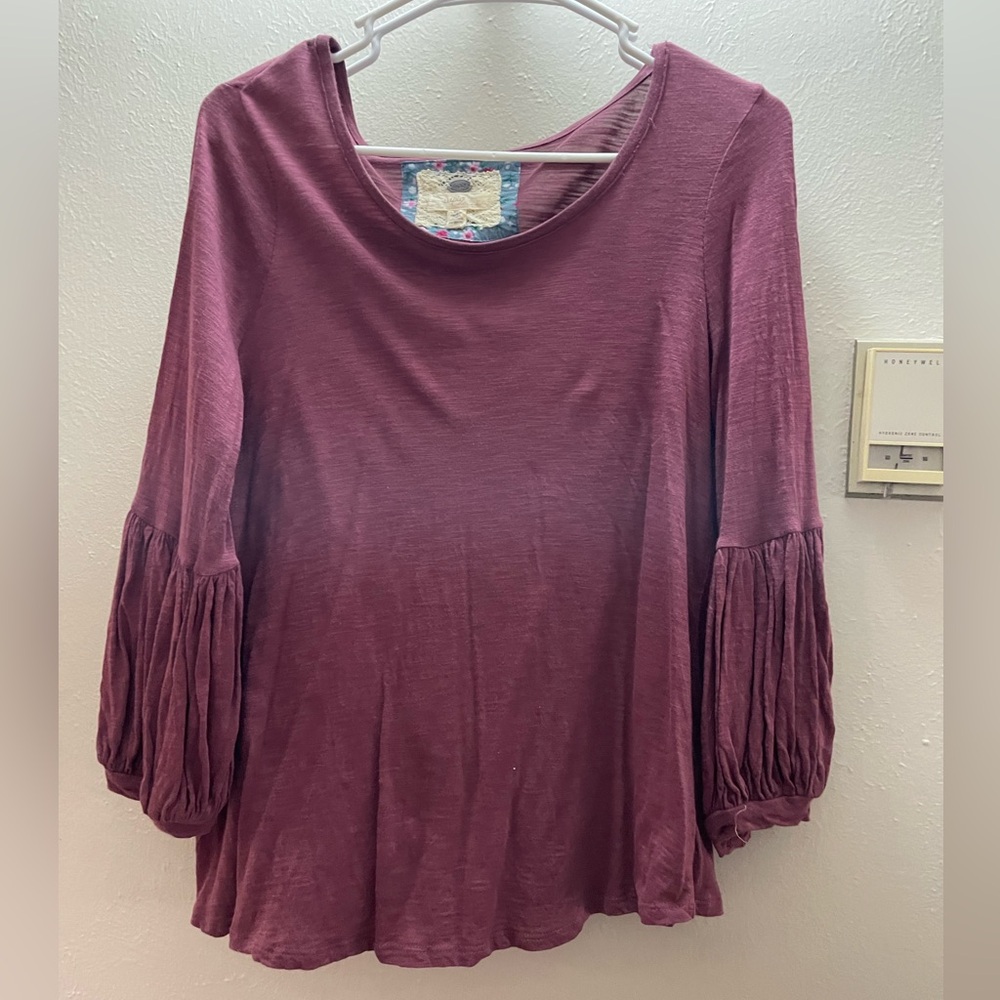 Flowy Sleeve Top
